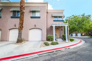 Photo #1: 2289490 Listing