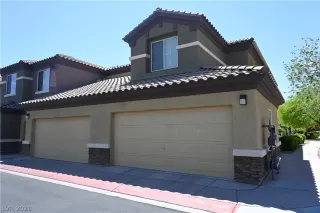 Photo #1: 2289507 Listing