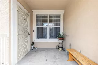 Photo #2: 2289557 Listing 