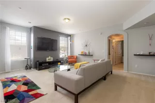 Photo #3: 2289557 Listing 