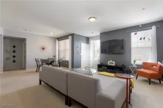 Photo #4: 2289557 Listing 