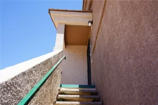 Photo #4: 2289564 Listing