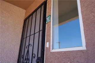 Photo #5: 2289564 Listing