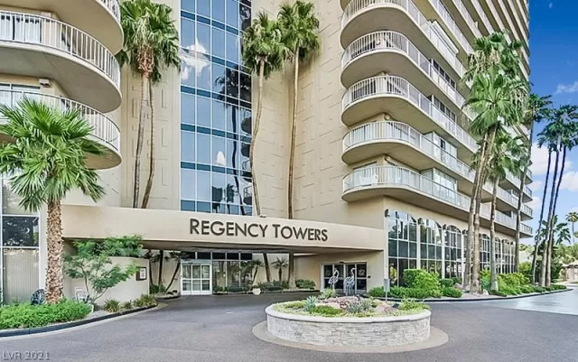 MLS: 2289622 Condo For Sale