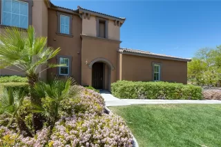 Photo #1: 2289721 Listing 