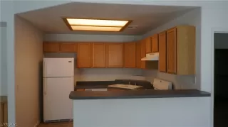 Photo #3: 2289764 Listing