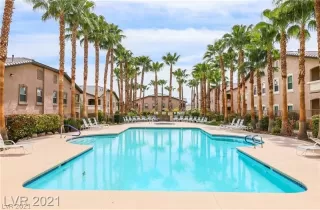 Photo #1: 2289792 Listing