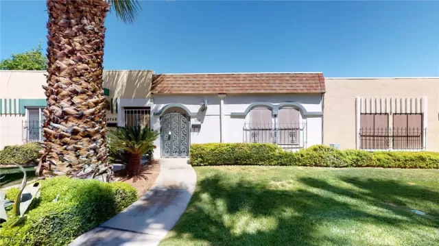 MLS: 2289839 Condo For Sale