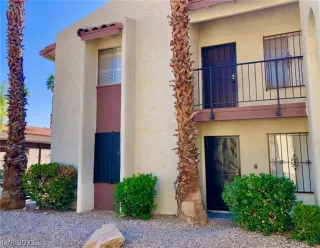 Photo #2: 2289849 Listing 