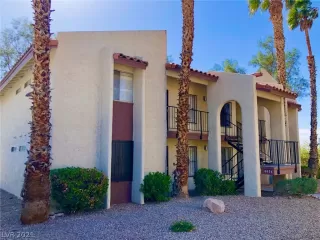 Photo #5: 2289849 Listing 