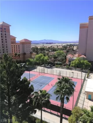 Photo #3: 2289874 Listing