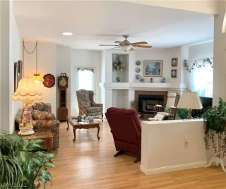 Photo #2: 2290009 Listing 