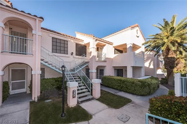 MLS: 2290114 Condo For Sale