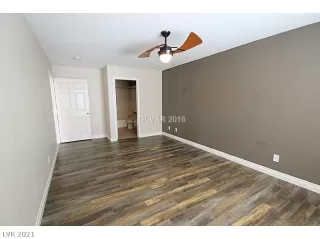 Photo #3: 2290125 Listing 