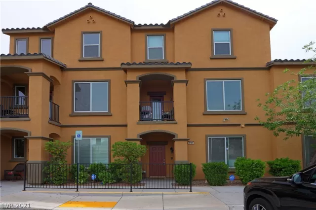 MLS: 2290154 Condo For Sale