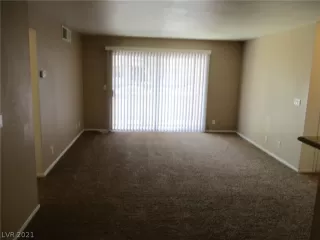 Photo #6: 2290161 Listing 