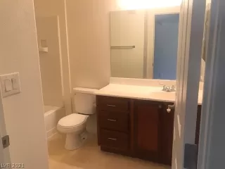 Photo #4: 2290175 Listing 