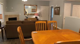 Photo #4: 2290327 Listing