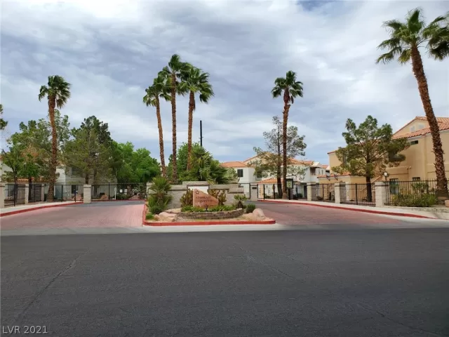 MLS: 2290336 Condo For Sale