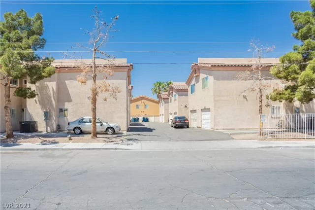 MLS: 2290447 Condo For Sale
