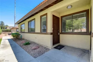 Photo #2: 2290542 Listing