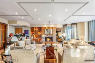 Photo #3: 2290602 Listing