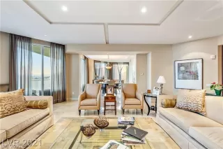 Photo #6: 2290602 Listing