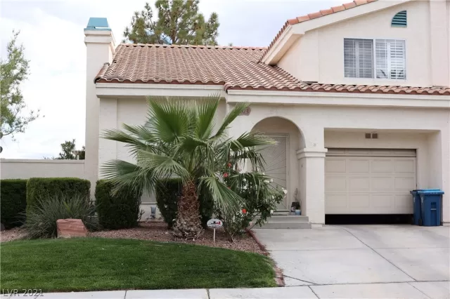 MLS: 2290674 Condo For Sale