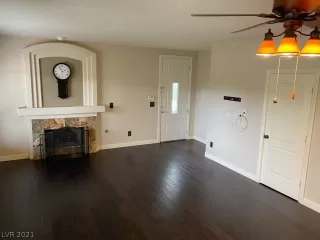 Photo #1: 2290707 Listing