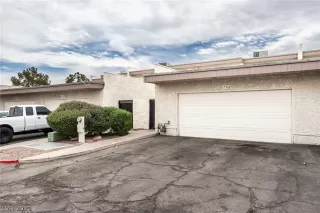 Photo #2: 2290747 Listing 