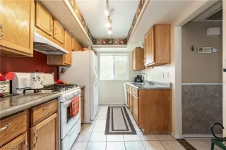 Photo #6: 2290747 Listing 