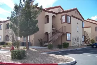 Photo #1: 2290774 Listing