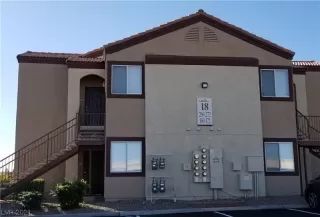 Photo #2: 2290774 Listing