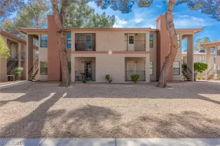 Photo #2: 2290808 Listing 