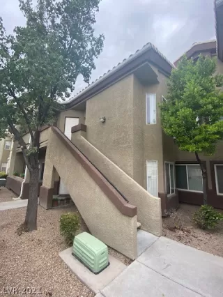 Photo #1: 2290858 Listing 