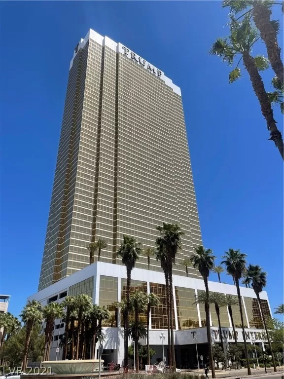 MLS: 2290885 Condo For Sale