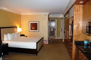 Photo #3: 2290885 Listing 