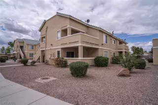 Photo #1: 2290906 Listing