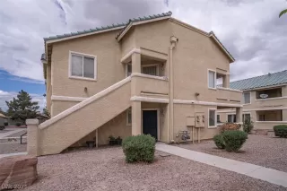 Photo #2: 2290906 Listing