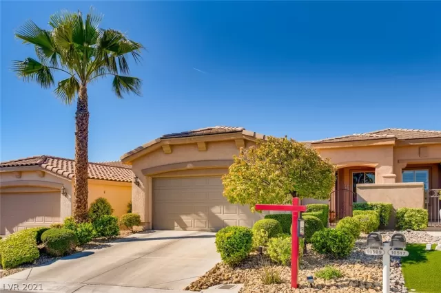 MLS: 2290969 Condo For Sale