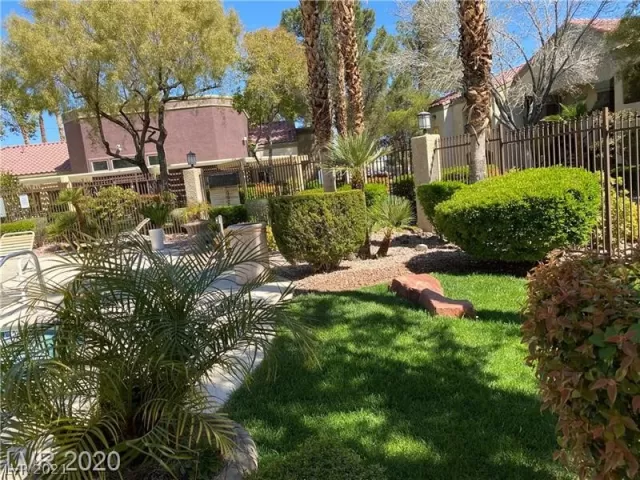 MLS: 2290980 Condo For Sale