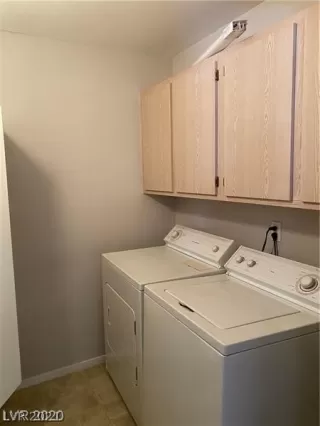 Photo #6: 2290980 Listing