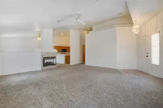 Photo #6: 2290999 Listing 