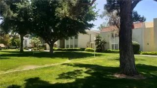 Photo #1: 2291030 Listing 