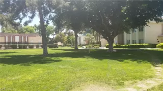 Photo #2: 2291030 Listing 