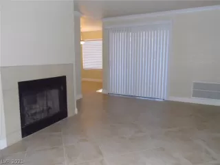 Photo #3: 2291040 Listing 