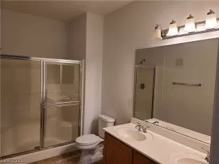 Photo #6: 2291078 Listing 