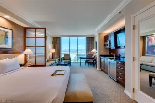 Photo #6: 2291151 Listing