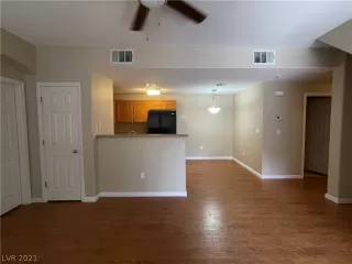 Photo #1: 2291166 Listing 