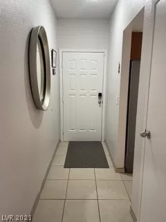 Photo #1: 2291189 Listing 